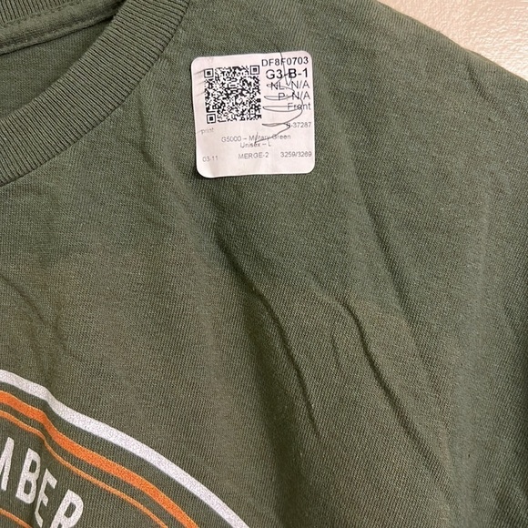 Gildan Heavy Cotton Graphic Screen T-Shirt Green Short Sleeve Size Large NWT - Picture 5 of 8